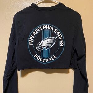 Women’s Philadelphia Eagles Longsleeve Cropped Cut-off Graphic Tee